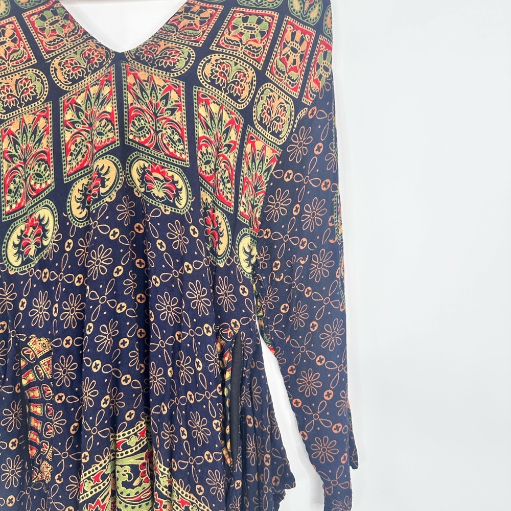 Sacred Threads Black and Red Patterned Tunic - Picture 3 of 12